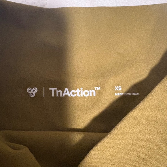 TnAction Hi-Rise 7” Bike Shorts – Olive Green (XS) | Worn Once - Picture 3 of 3